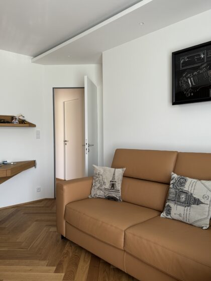 Realizace Drevene Podlahy Stromecek Pracovna Scaled