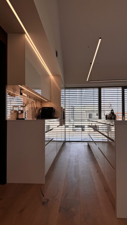 Realizace Drevene Podlahy V RD Kuchyne 2 Scaled