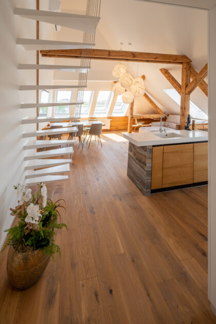 Realizace Drevene Podlahy V Podkrovnim Bytu 3 Scaled