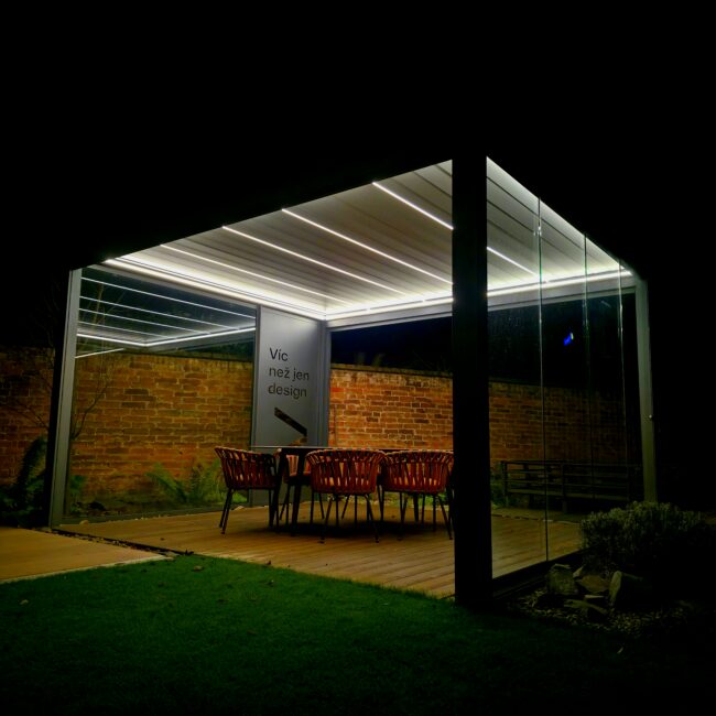 Bioklimaticka Pergola S Osvetlenim Scaled