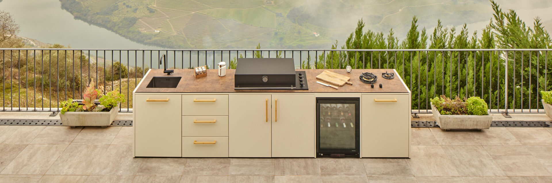 Venkovni Kuchyne BRABURA 6 2 Scaled E1776545428607